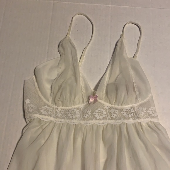 Betsey Johnson Cream Neglige - Women’s Size Small - Picture 4 of 9